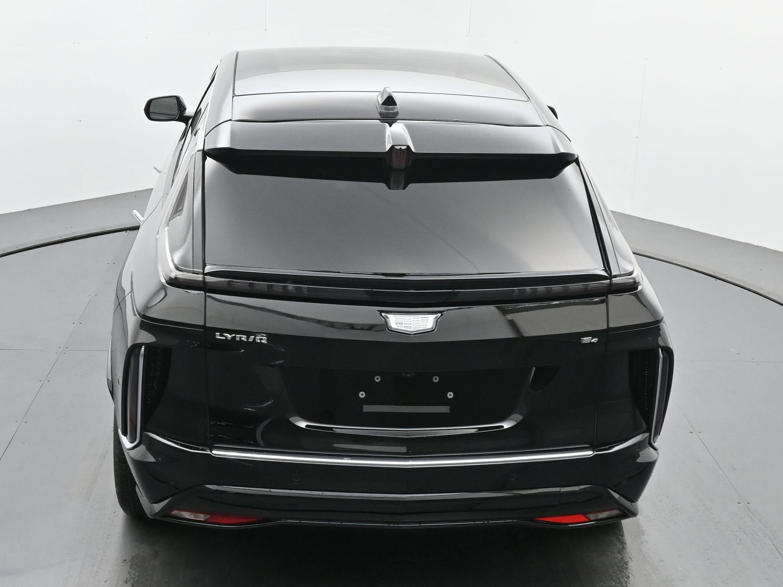 2027 Cadillac LYRIQ Luxury - Photo 26
