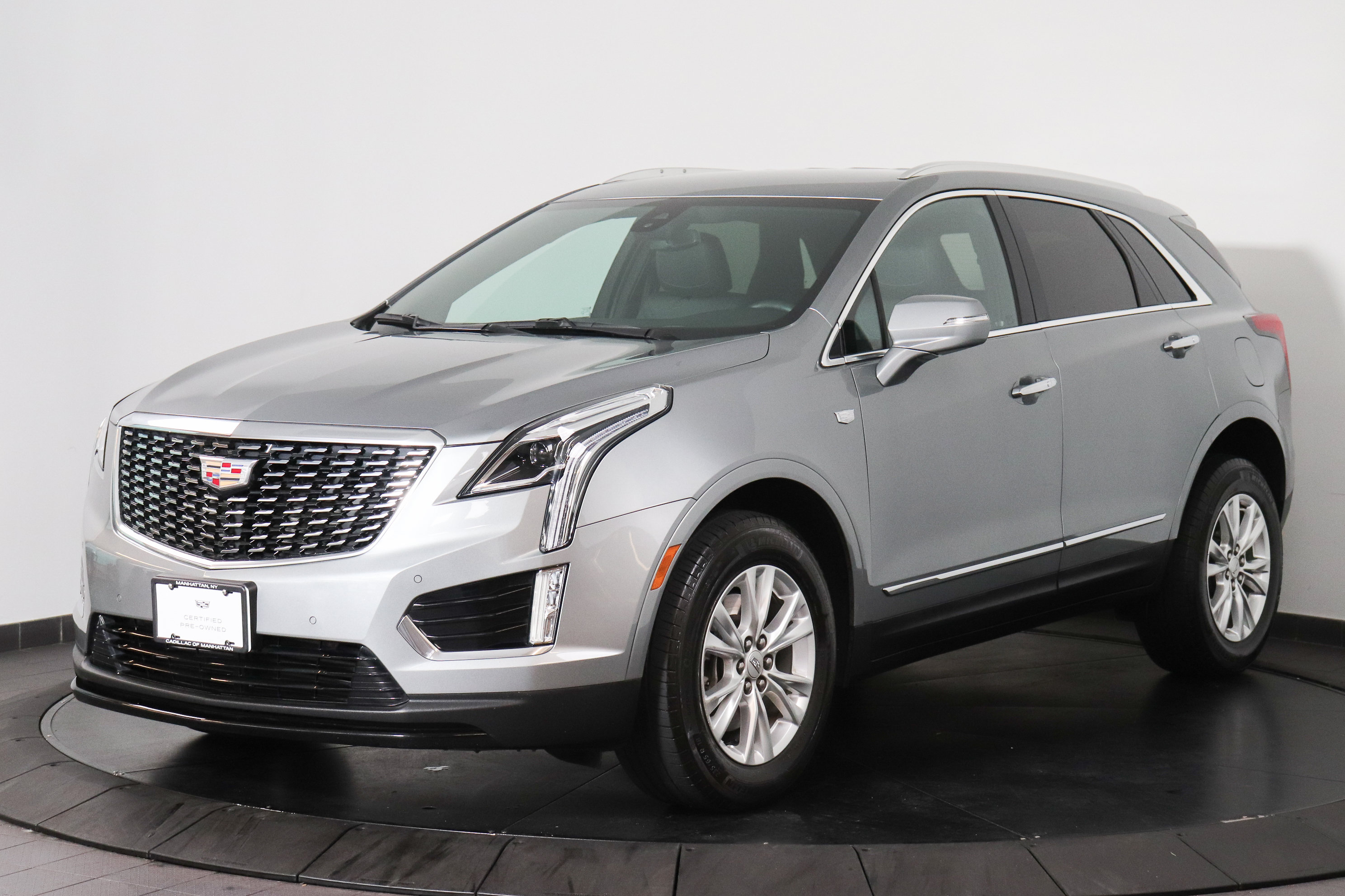 Used 2023 CADILLAC XT5 Luxury SUV
