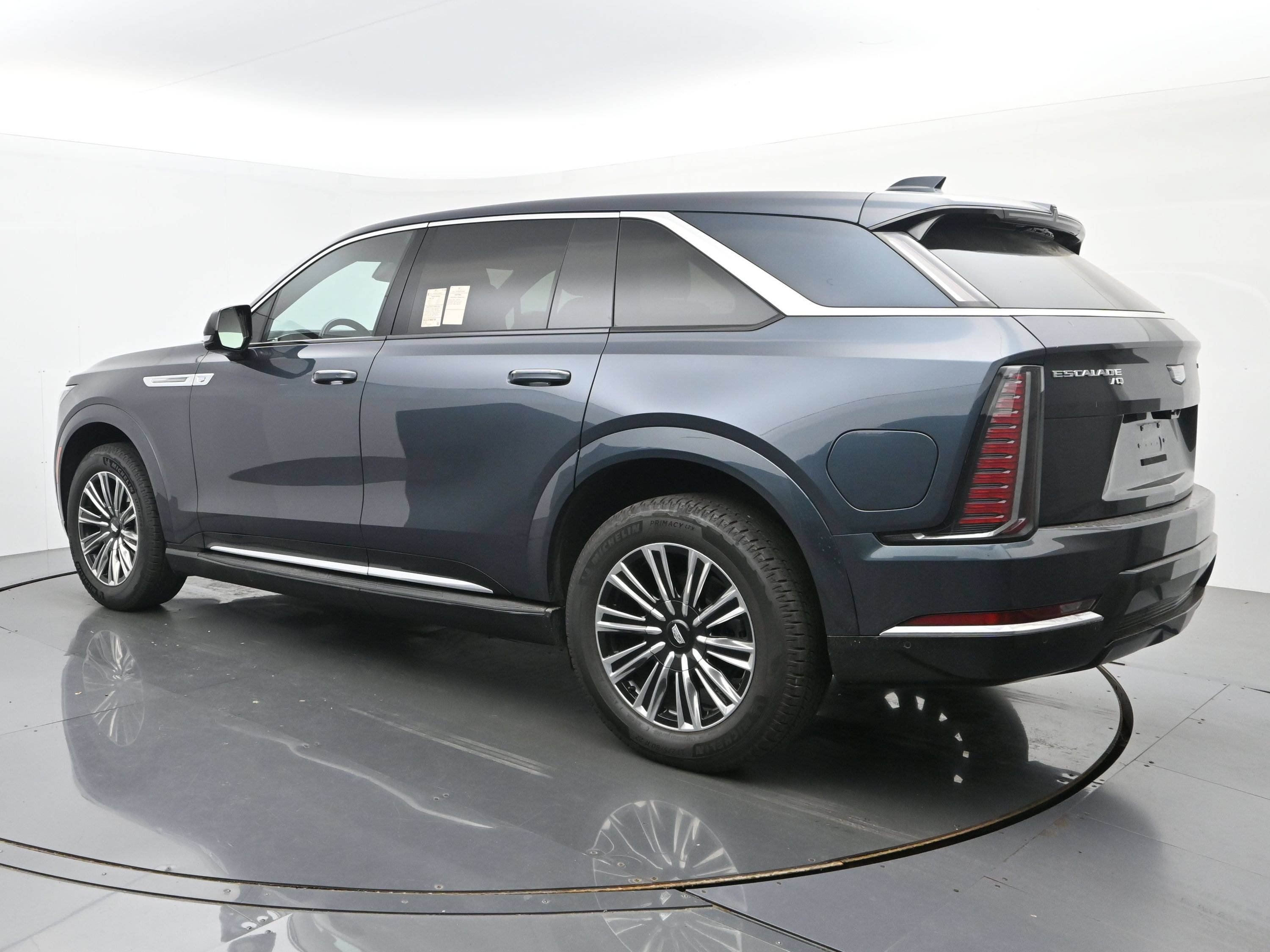 New 2026 CADILLAC ESCALADE IQ Luxury SUV