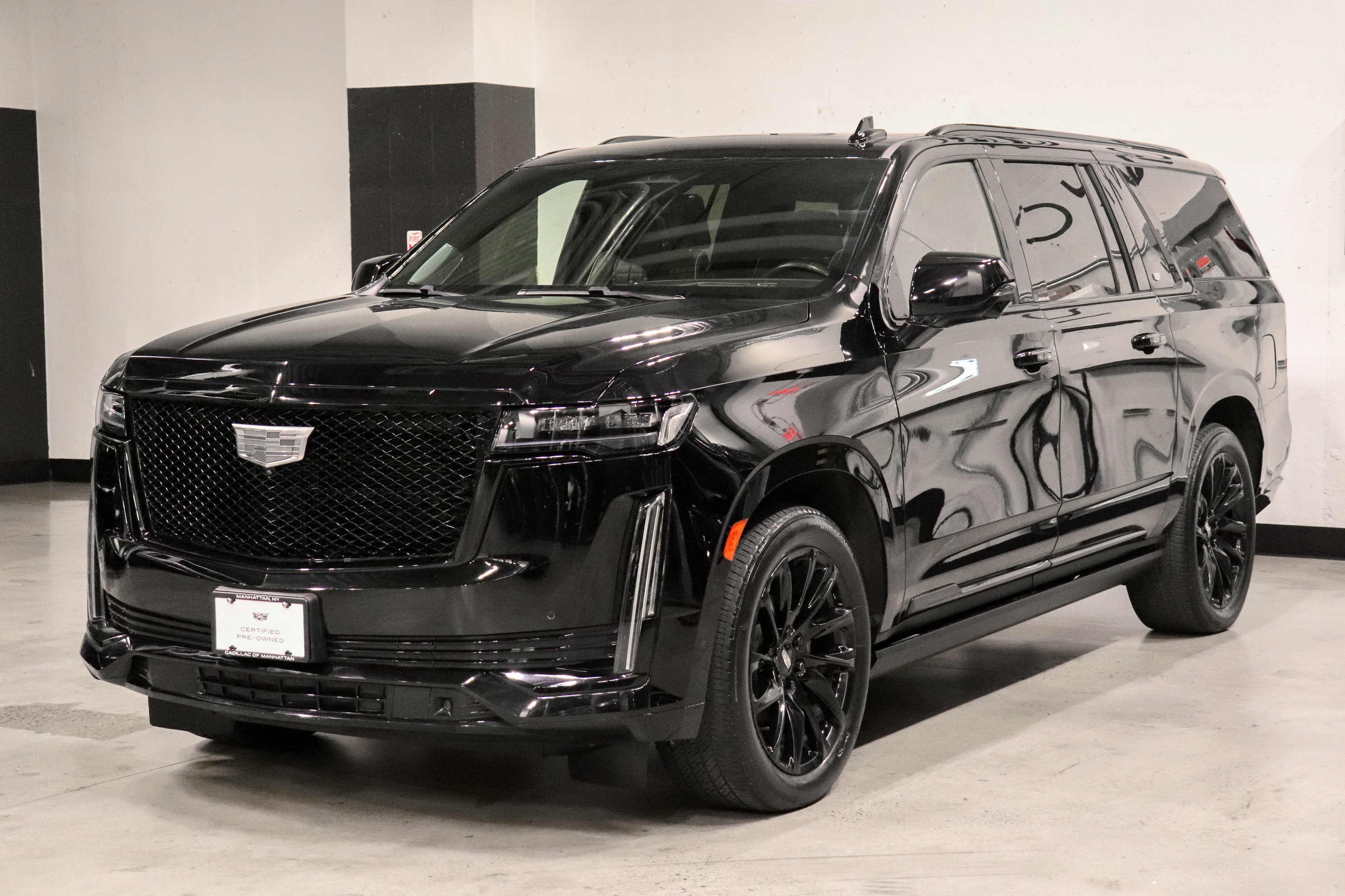  CADILLAC Escalade ESV
