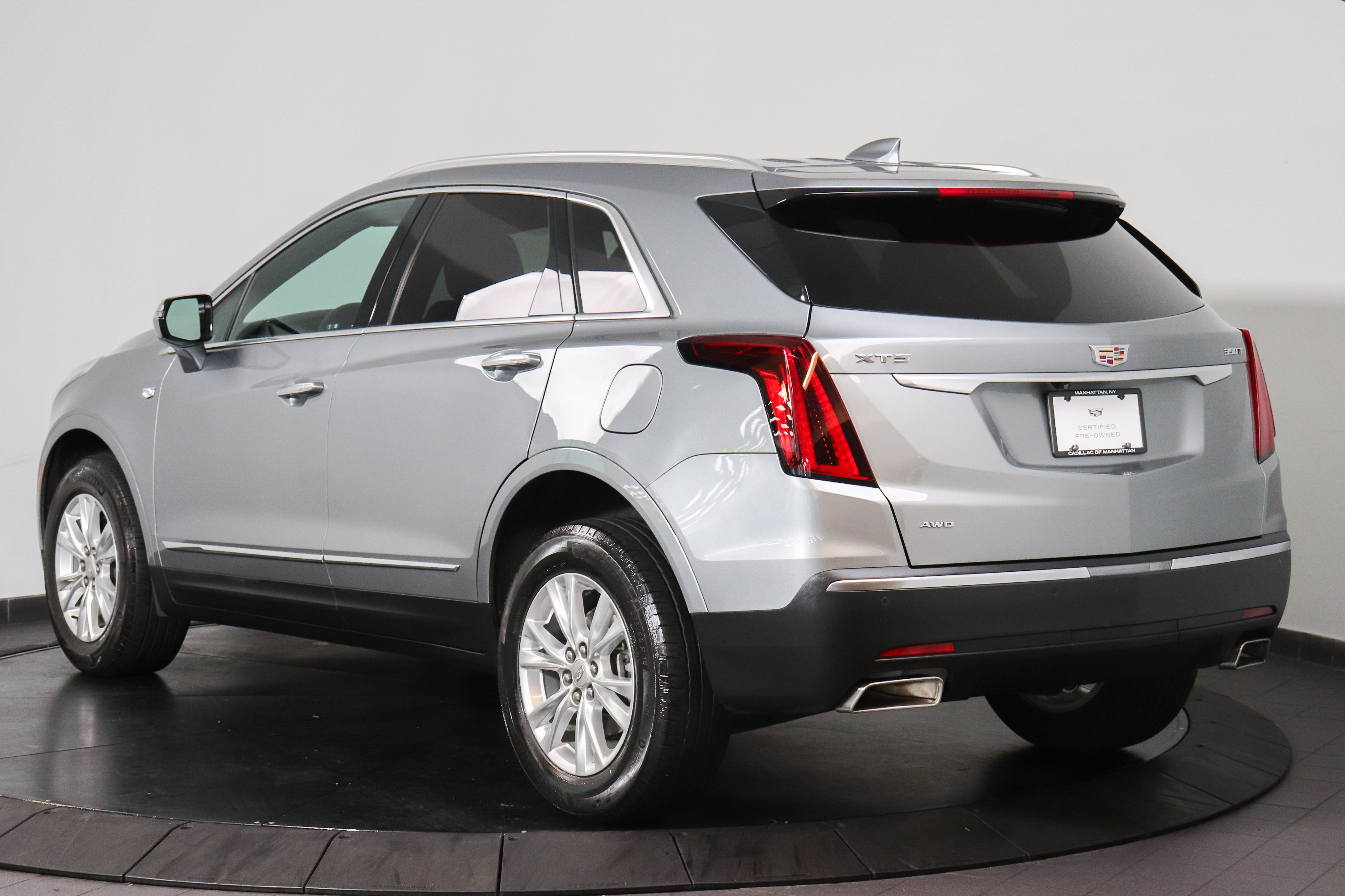 Used 2023 CADILLAC XT5 Luxury SUV