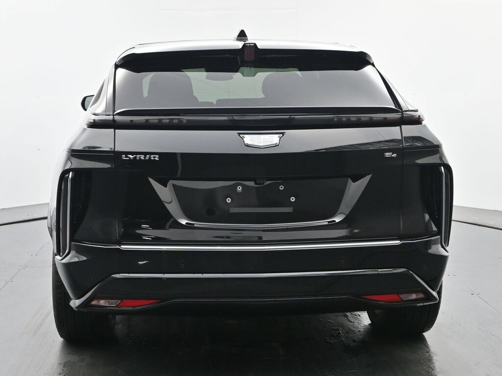 New 2027 CADILLAC LYRIQ Luxury SUV