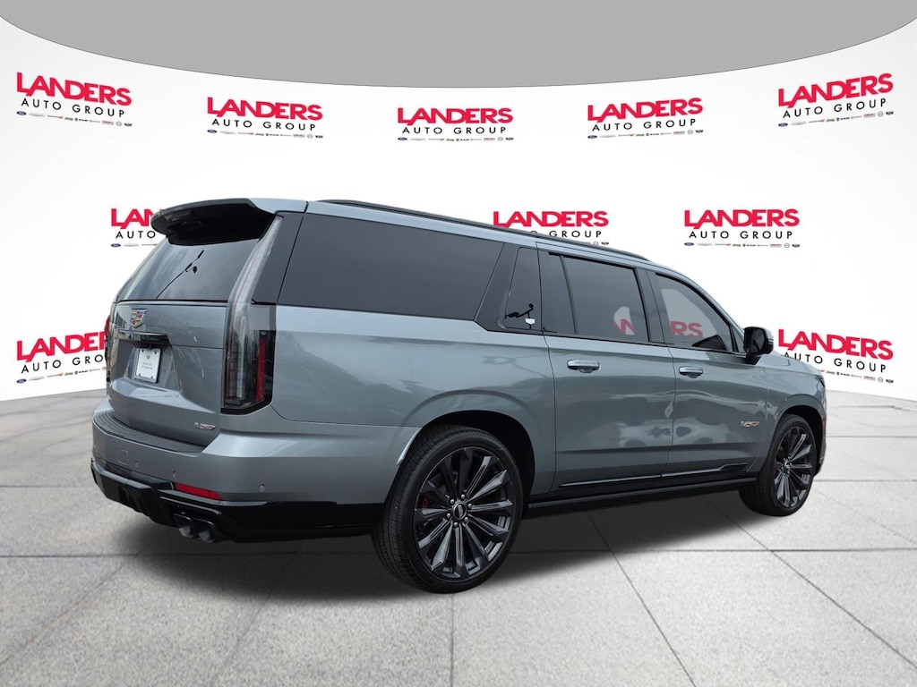 Used 2026 Cadillac Escalade ESV AWD V-Series AWD V-Series