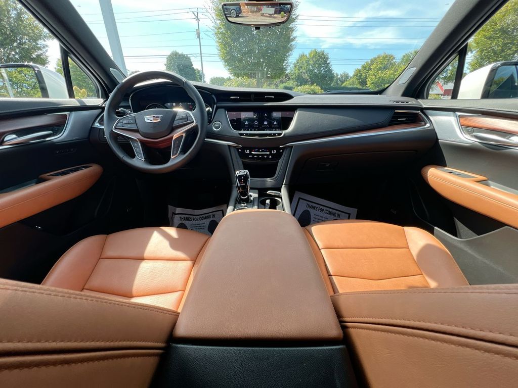 2026 Cadillac XT5 Premium Luxury - Photo 10
