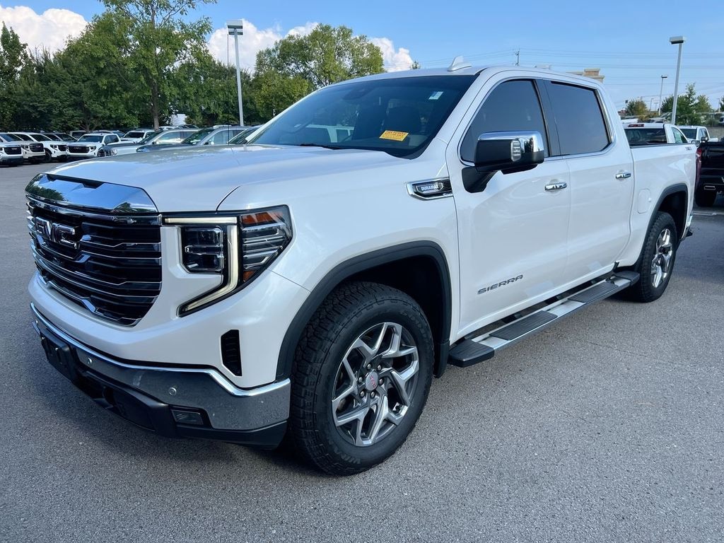 Used 2022 GMC Sierra 1500 SLT Truck