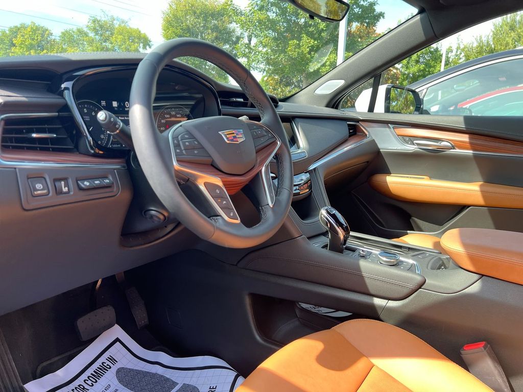 2026 Cadillac XT5 Premium Luxury - Photo 17
