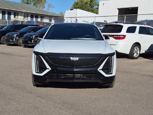 Used 2026 Cadillac LYRIQ Sport with VIN 1GYKPURL1TZ310807 for sale in Farmington Hills, MI