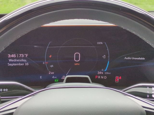 2027 Cadillac LYRIQ Luxury - Photo 13