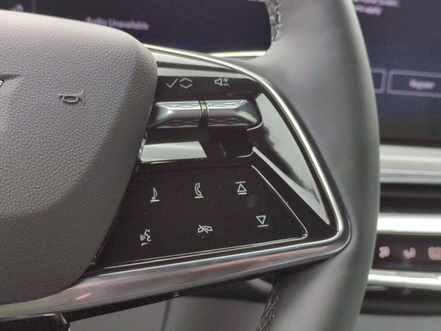 2027 Cadillac LYRIQ Luxury - Photo 12