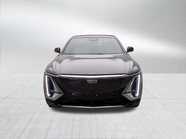 Used 2027 Cadillac LYRIQ Premium Luxury with VIN 1GYKPRRL3VZ301753 for sale in Farmington Hills, MI