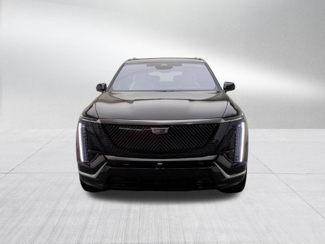 Used 2027 Cadillac VISTIQ Luxury with VIN 1GYC3KML1VZ704435 for sale in Farmington Hills, MI