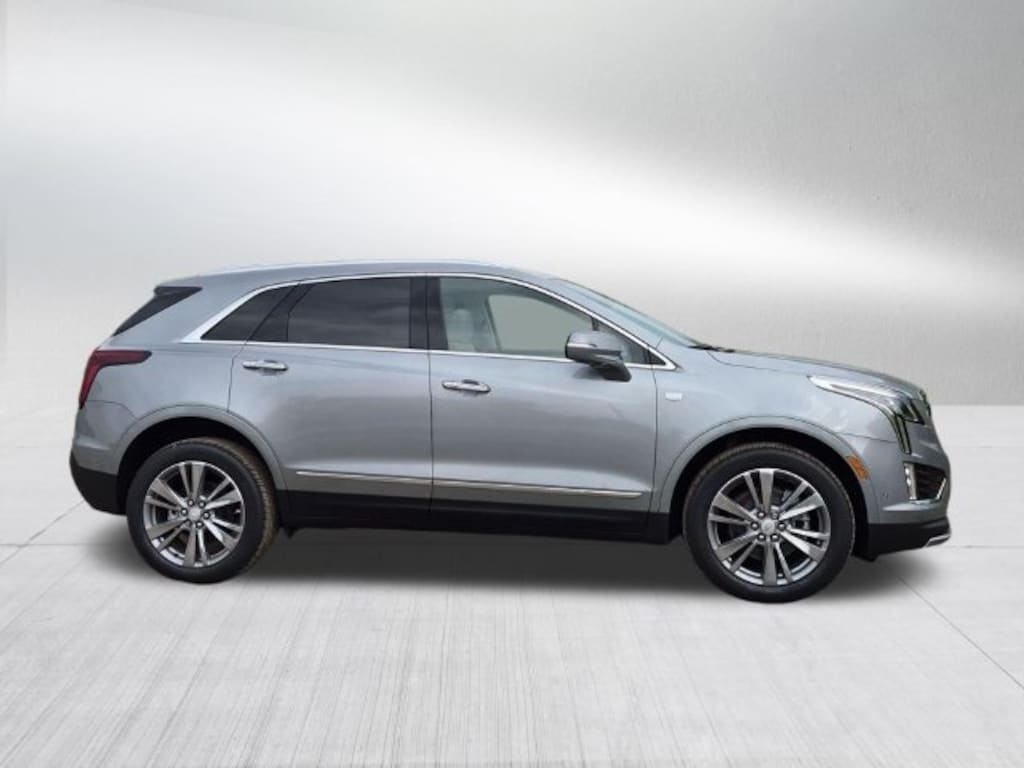 New 2026 CADILLAC XT5 Premium Luxury SUV