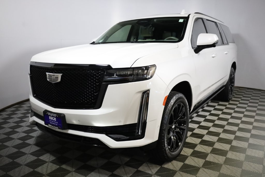 2023 Cadillac Escalade ESV