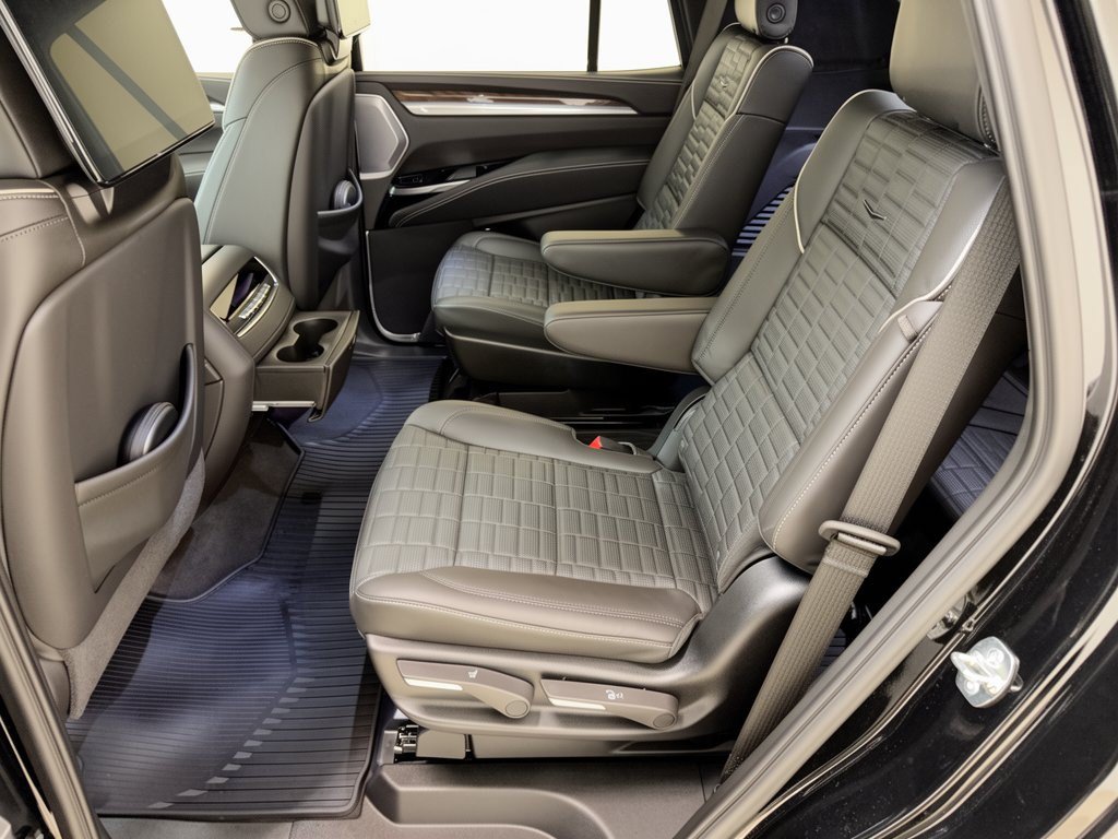2026 Cadillac Escalade Platinum Sport - Photo 25
