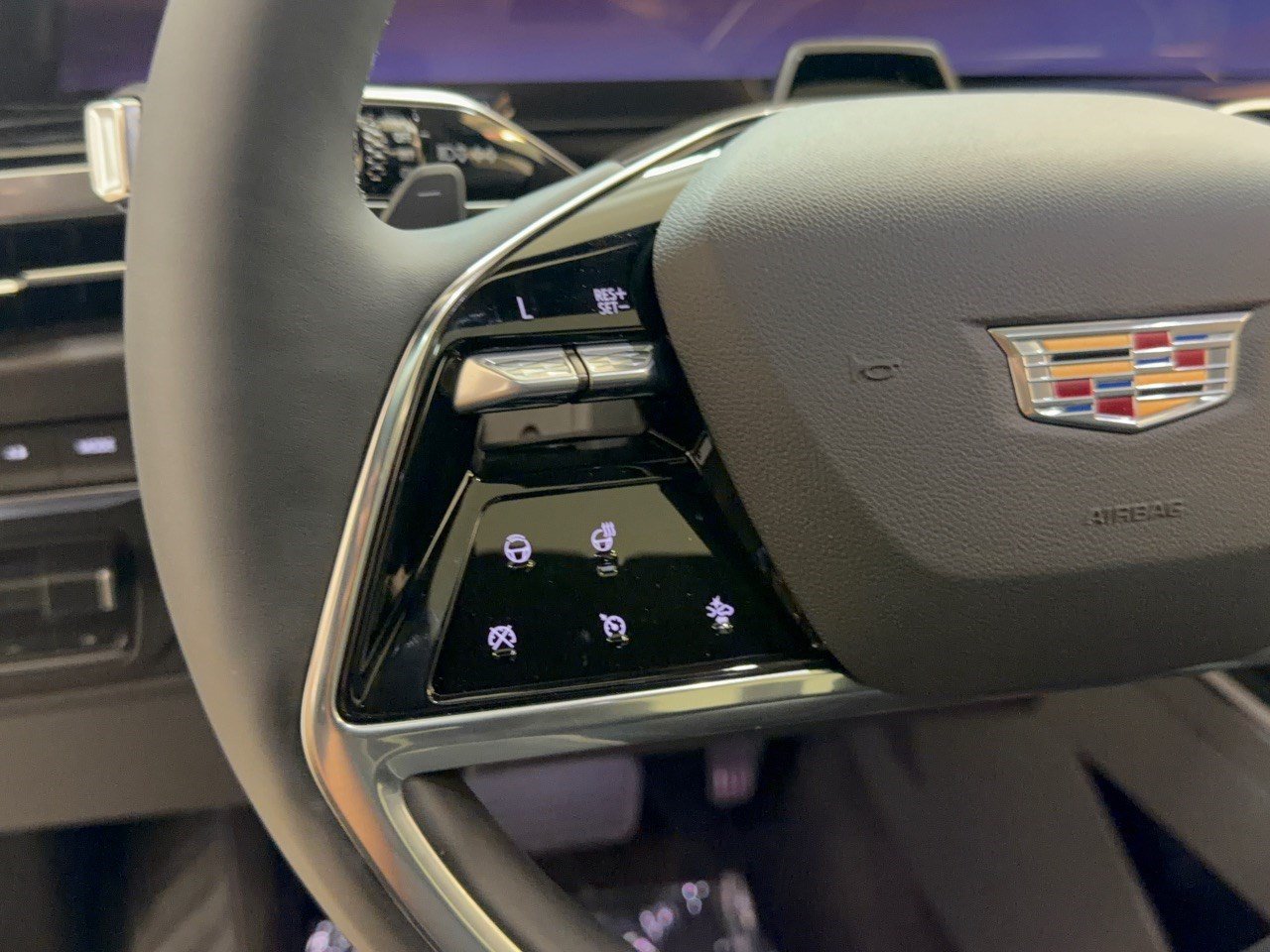 2026 Cadillac Escalade Sport - Photo 18