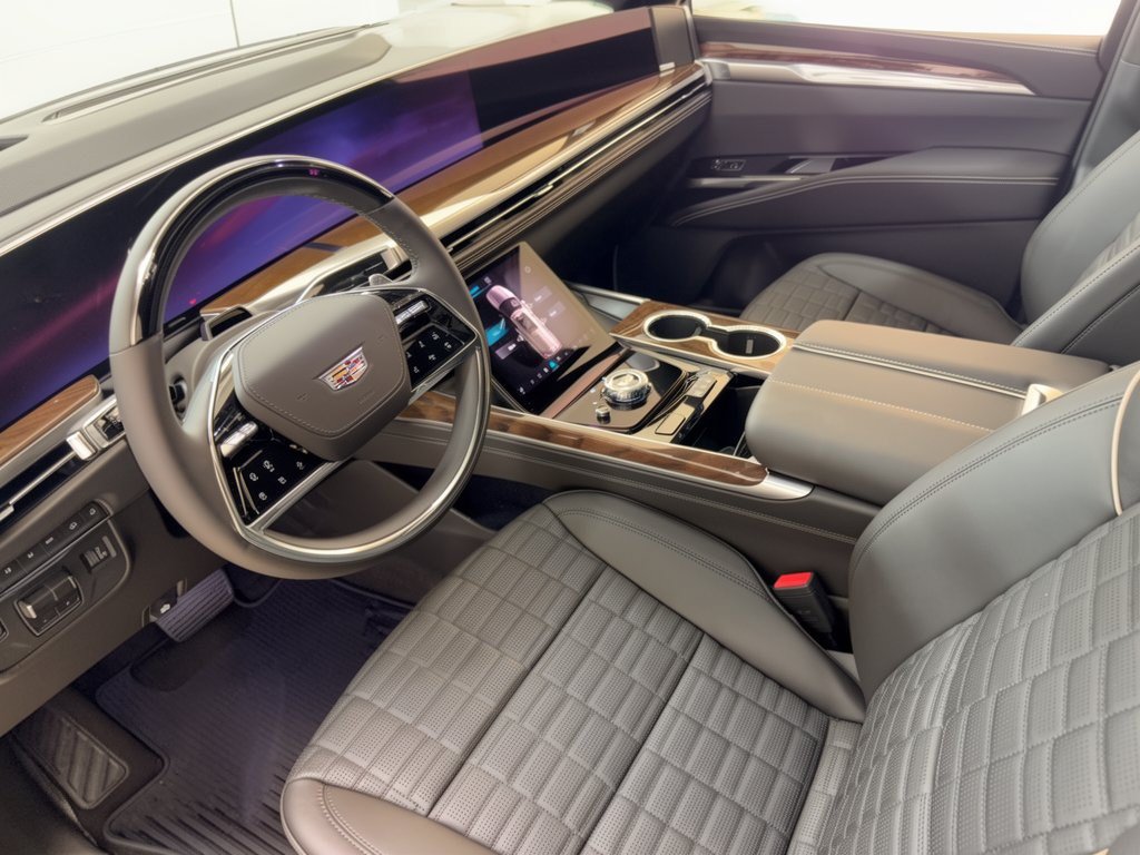 New 2026 CADILLAC Escalade ESV Platinum Sport SUV