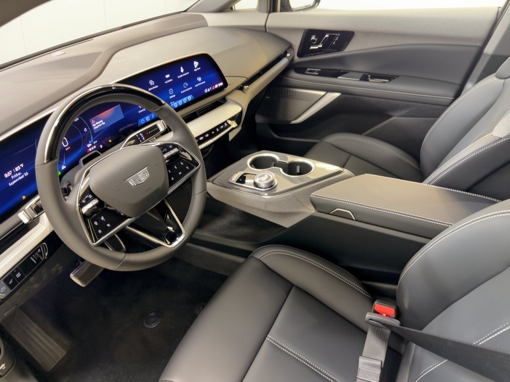New 2027 CADILLAC OPTIQ Sport SUV