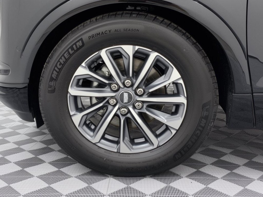 2027 Cadillac LYRIQ Sport - Photo 13