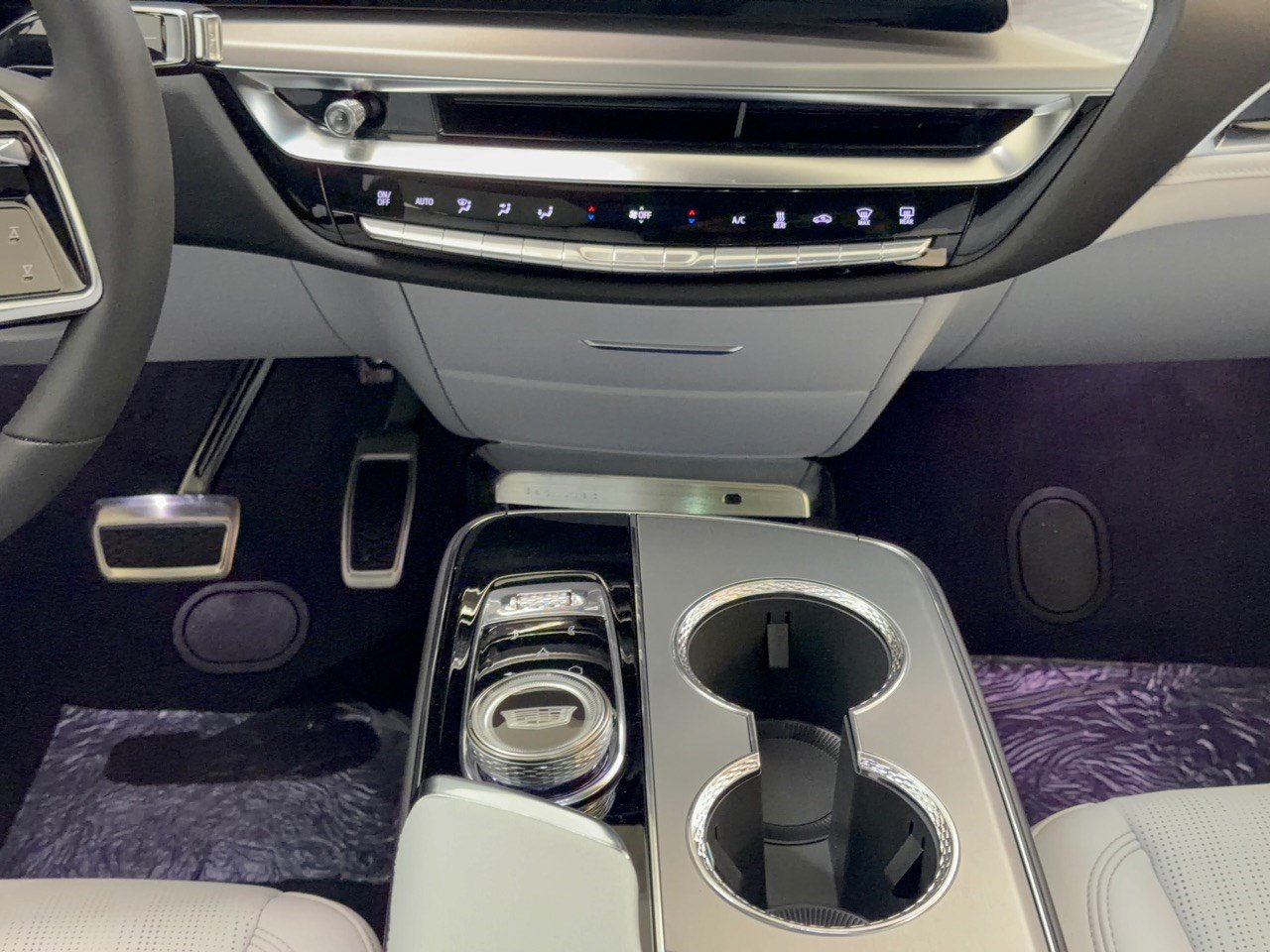 2027 Cadillac LYRIQ Sport - Photo 22