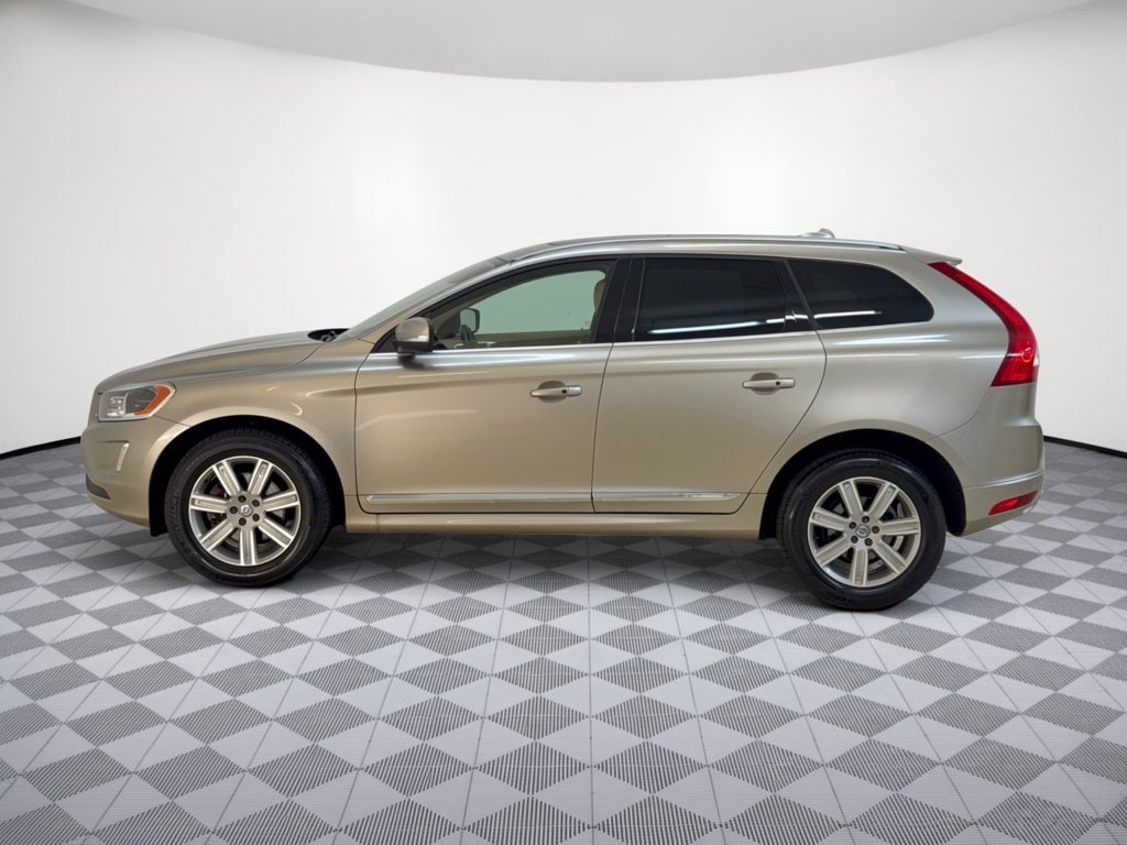 Used 2016 Volvo XC60 T6 Platinum with VIN YV4902RM8G2791401 for sale in Pineville, NC