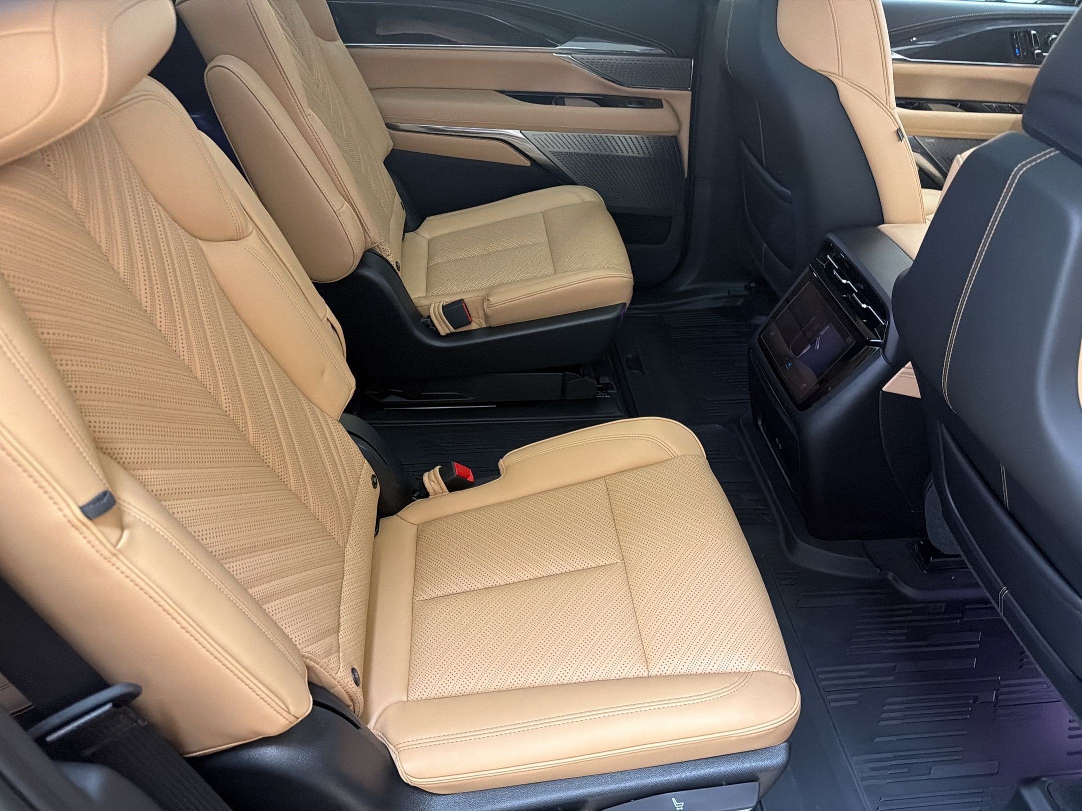 2026 Cadillac Escalade IQ Premium Sport - Photo 28