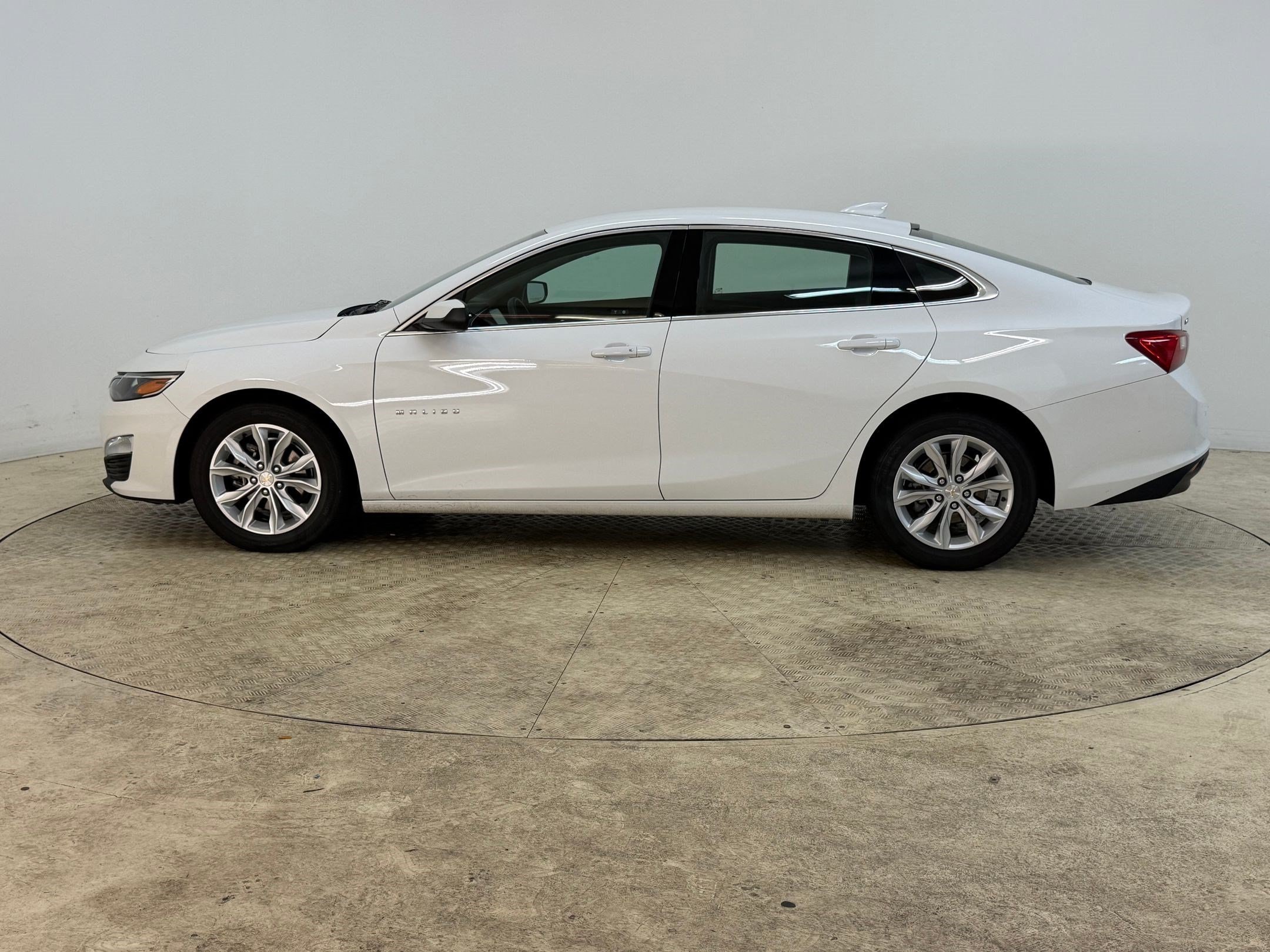 Used 2025 Chevrolet Malibu 1LT with VIN 1G1ZD5ST8SF124820 for sale in Pineville, NC