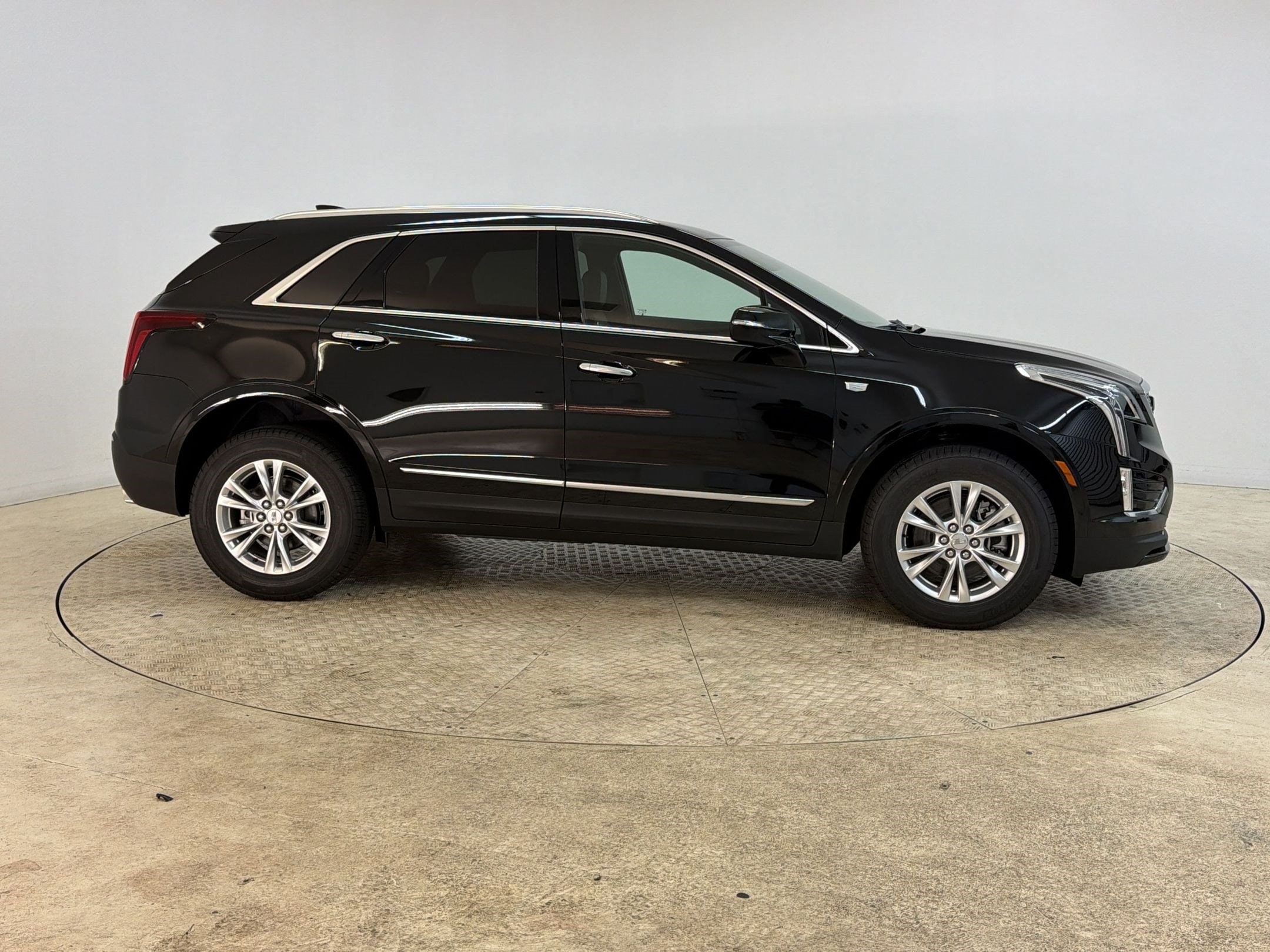 2026 Cadillac XT5 Luxury - Photo 7