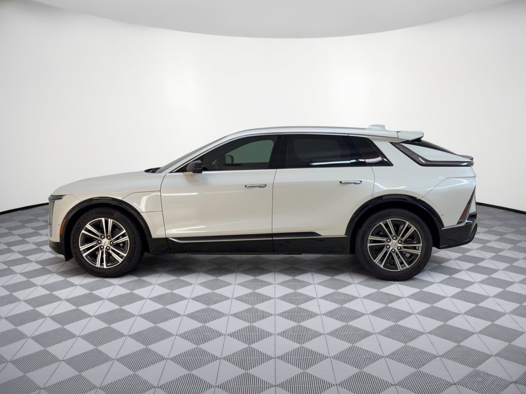 Certified 2024 CADILLAC LYRIQ Luxury 2 SUV