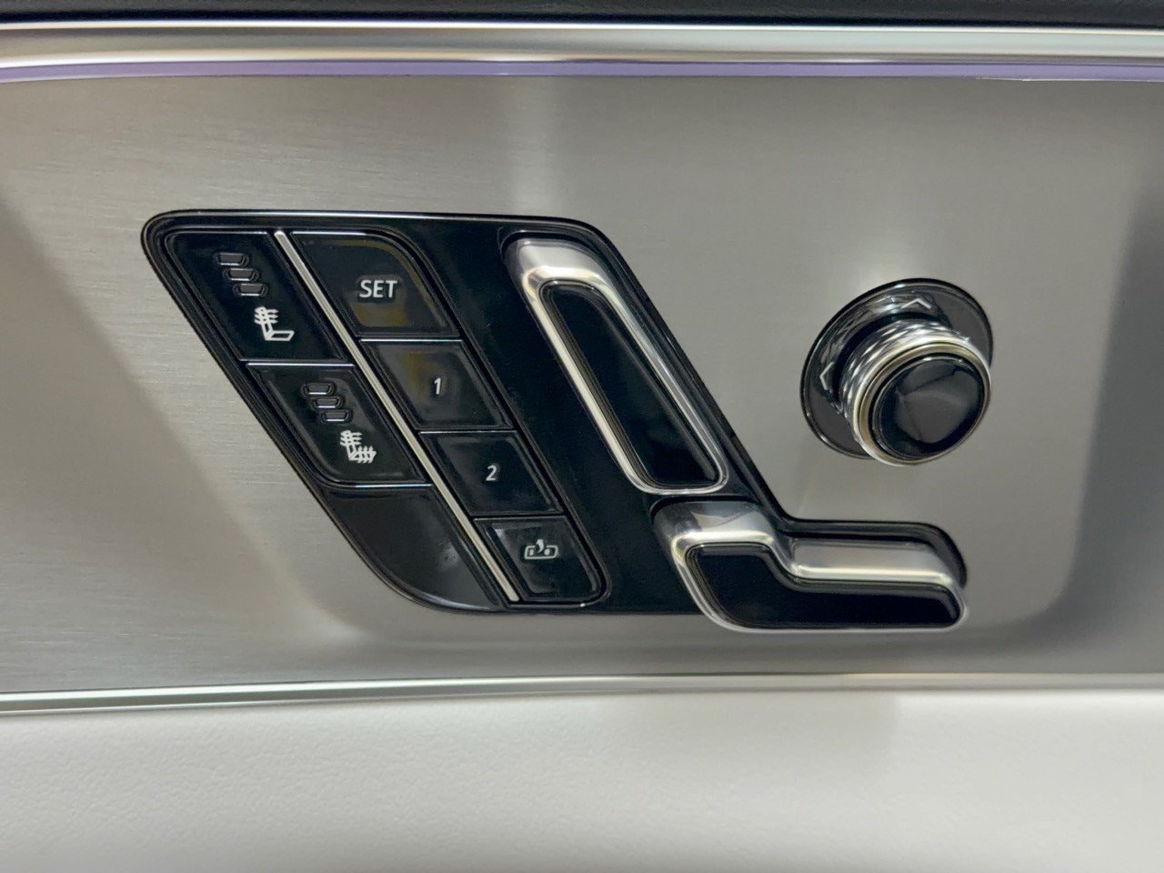 2027 Cadillac LYRIQ Sport - Photo 16