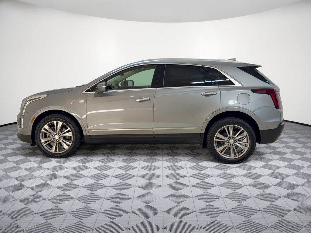New 2026 CADILLAC XT5 Premium Luxury SUV