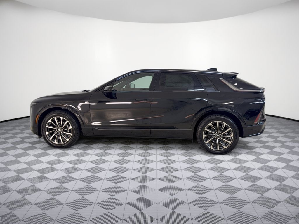 2027 Cadillac LYRIQ Sport - Photo 2