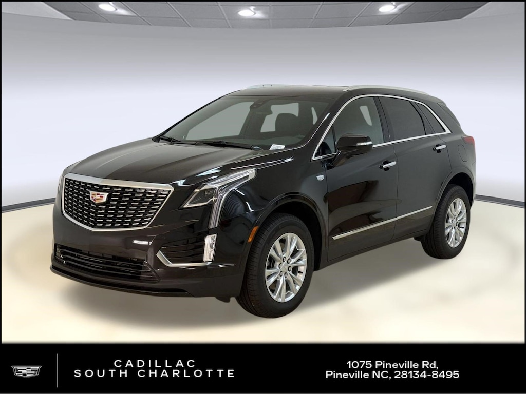 New 2026 CADILLAC XT5 Luxury SUV