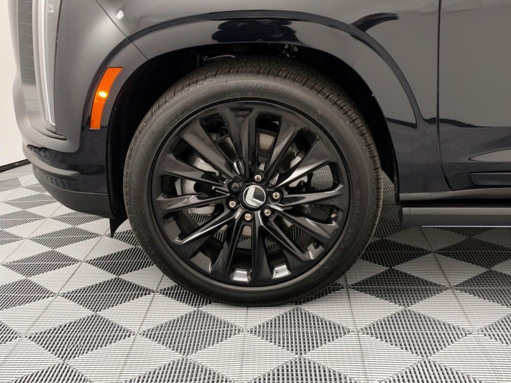 2026 Cadillac Escalade Platinum Sport - Photo 13