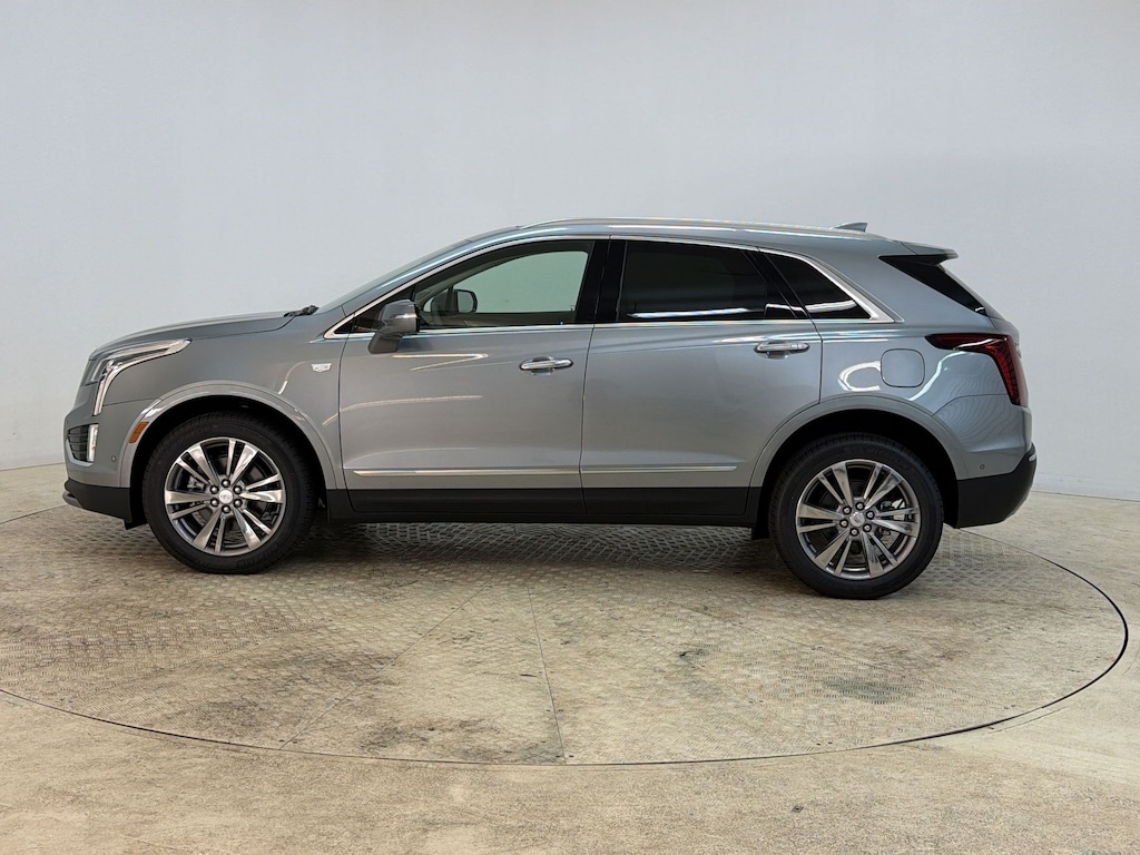 New 2026 CADILLAC XT5 Premium Luxury SUV