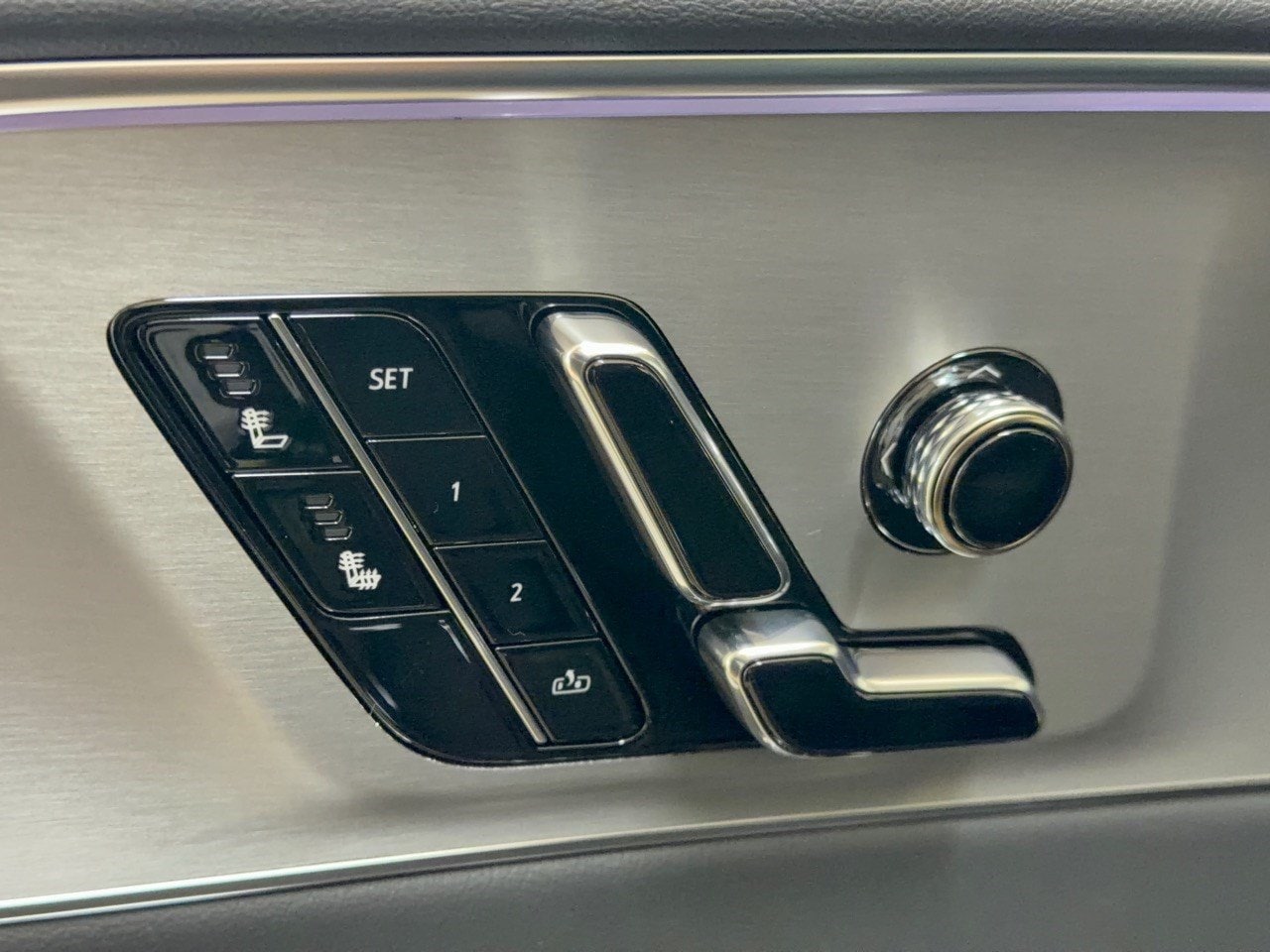 2027 Cadillac LYRIQ Sport - Photo 16