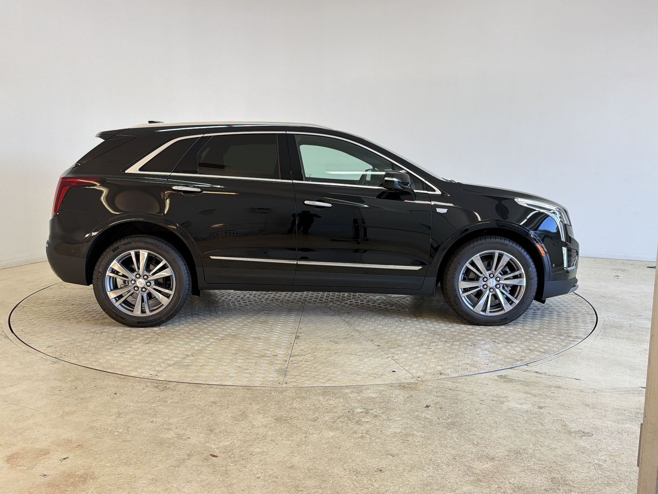 2026 Cadillac XT5 Premium Luxury - Photo 8