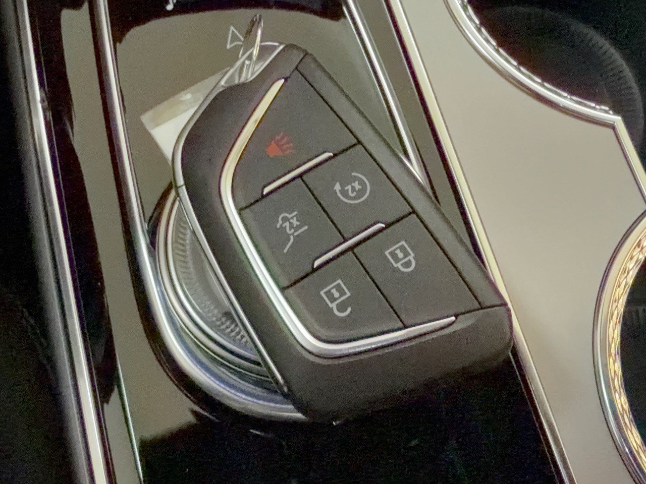 2027 Cadillac LYRIQ Sport - Photo 20