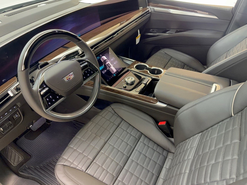 New 2026 CADILLAC Escalade Platinum Sport SUV