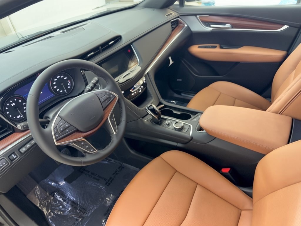 New 2026 CADILLAC XT5 Premium Luxury SUV