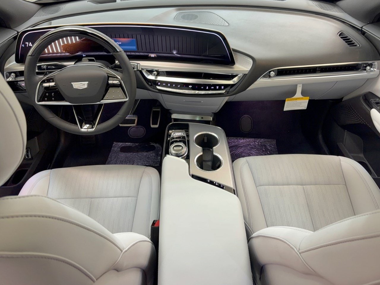 2027 Cadillac LYRIQ Sport - Photo 17