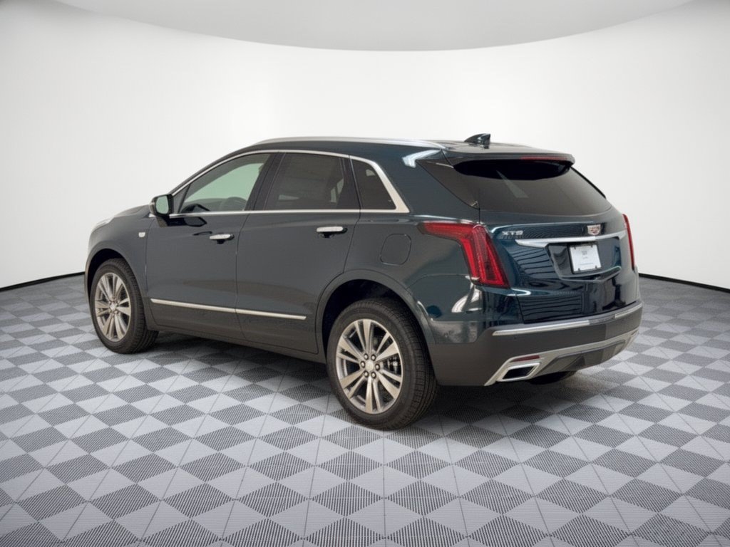 New 2026 CADILLAC XT5 Premium Luxury SUV