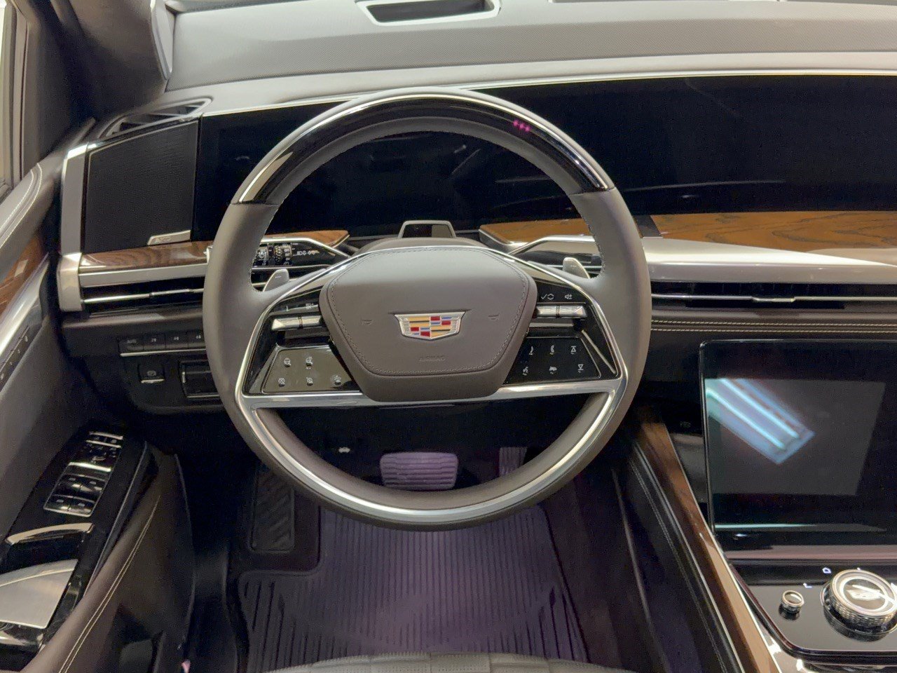 2026 Cadillac Escalade Platinum Sport - Photo 10