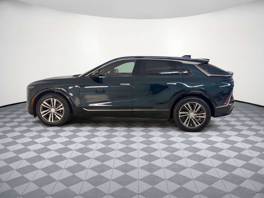 New 2027 CADILLAC LYRIQ Luxury SUV