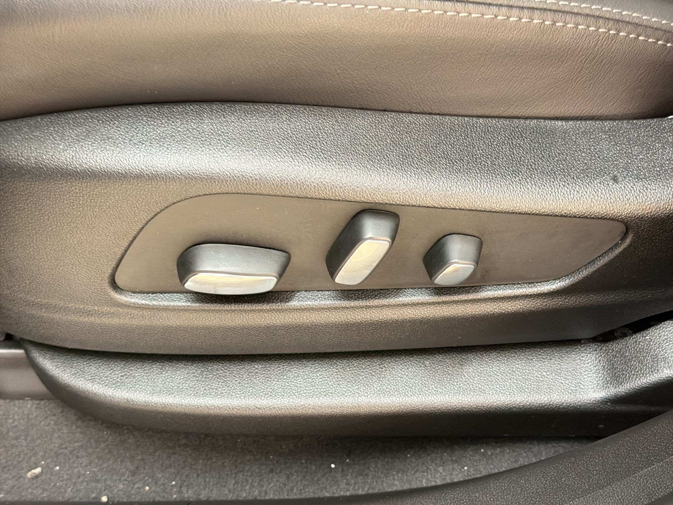 2026 Cadillac XT5 Premium Luxury - Photo 13
