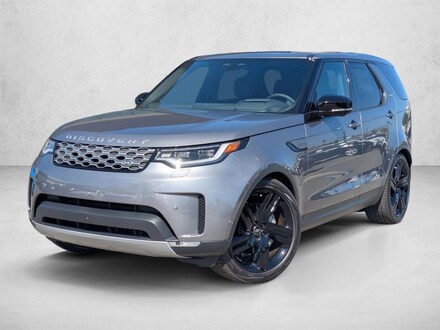 2026 Land Rover Discovery S SUV
