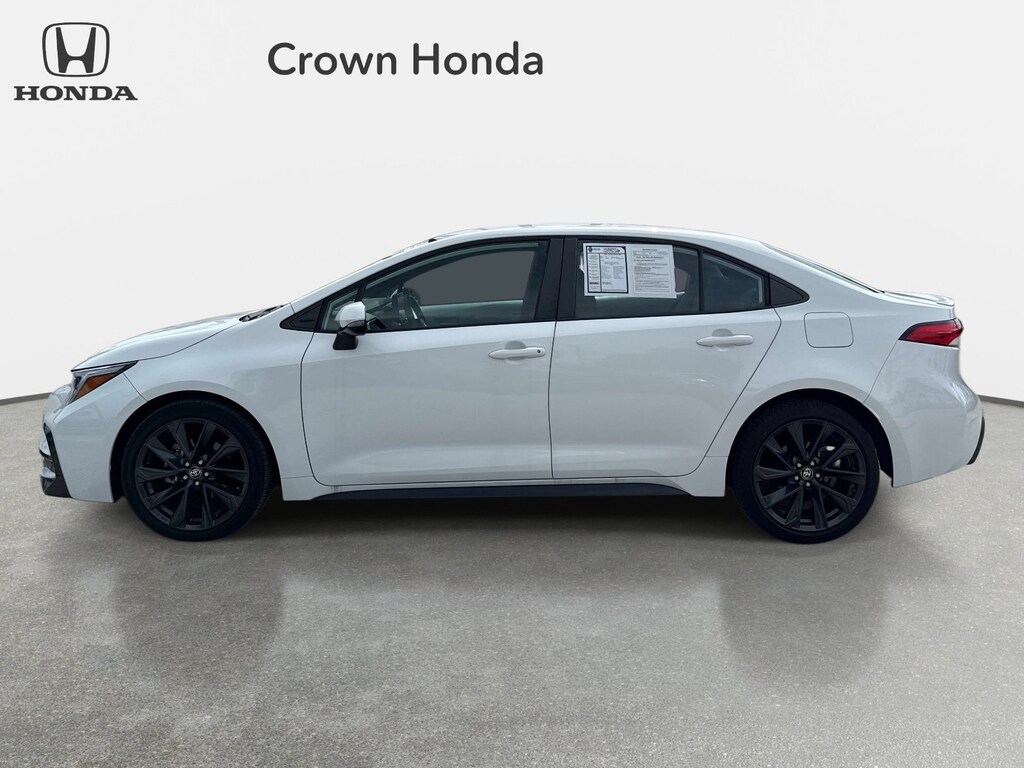 Used 2024 Toyota Corolla SE Sedan
