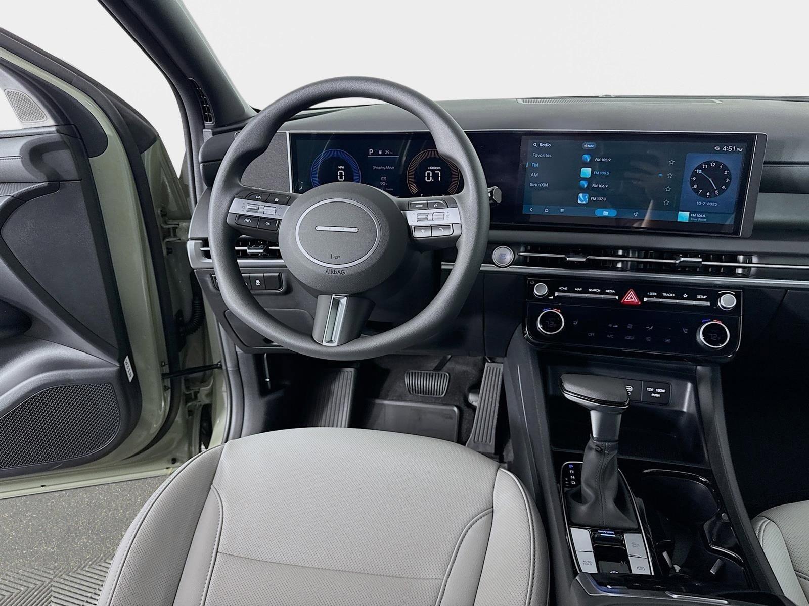 2026 Hyundai Santa Cruz SEL - Photo 22