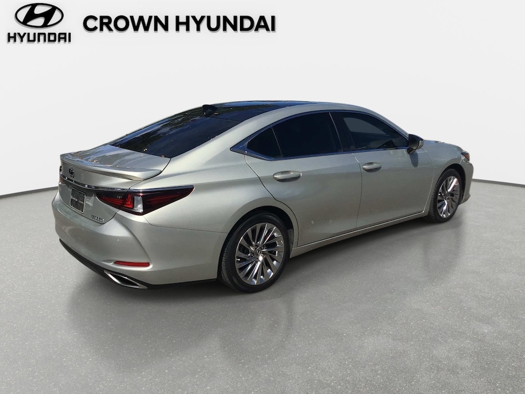 Used 2022 Lexus ES 350 Ultra Luxury Sedan
