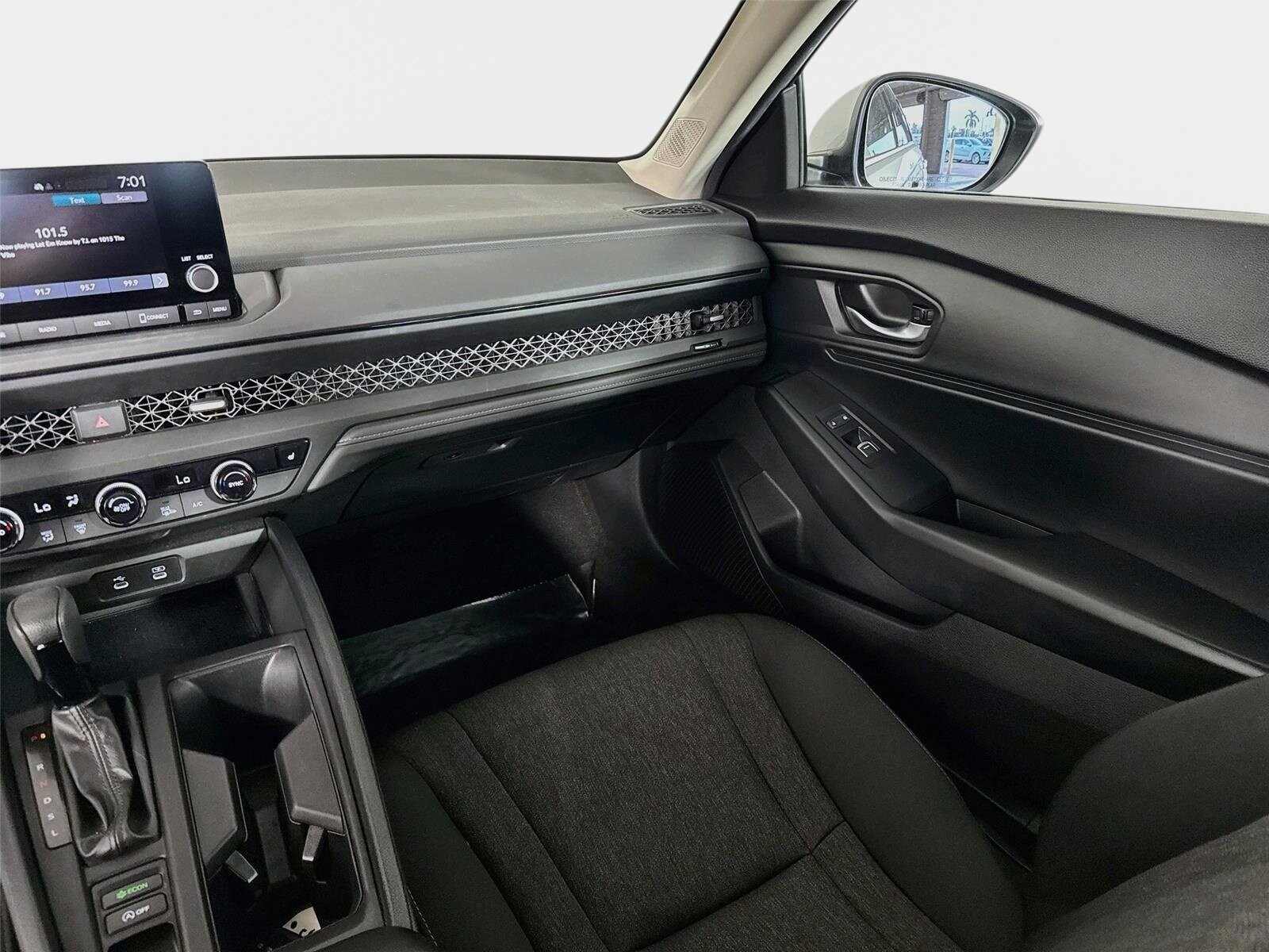2024 Honda Accord EX - Photo 24