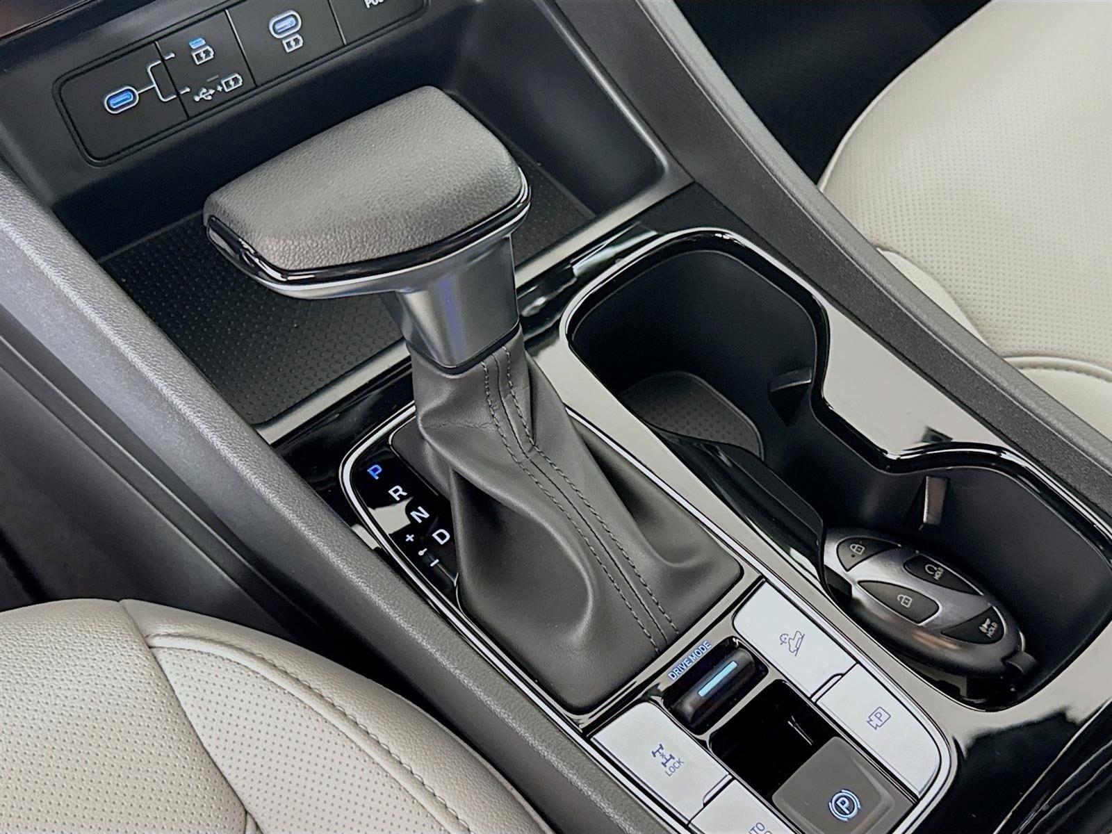 2026 Hyundai Santa Cruz SEL - Photo 16